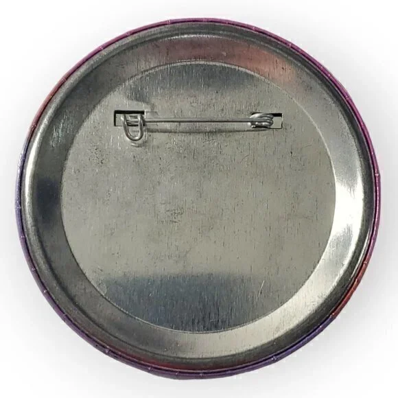 Vintage Aladdin Disney Pin Purple W/ Jasmine Genie Jafar *Great‎ Condition* - Picture 2 of 2